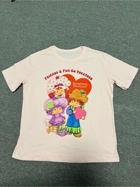 Strawberry Shortcake Graphic Tee - Light Pink Short Sleeve